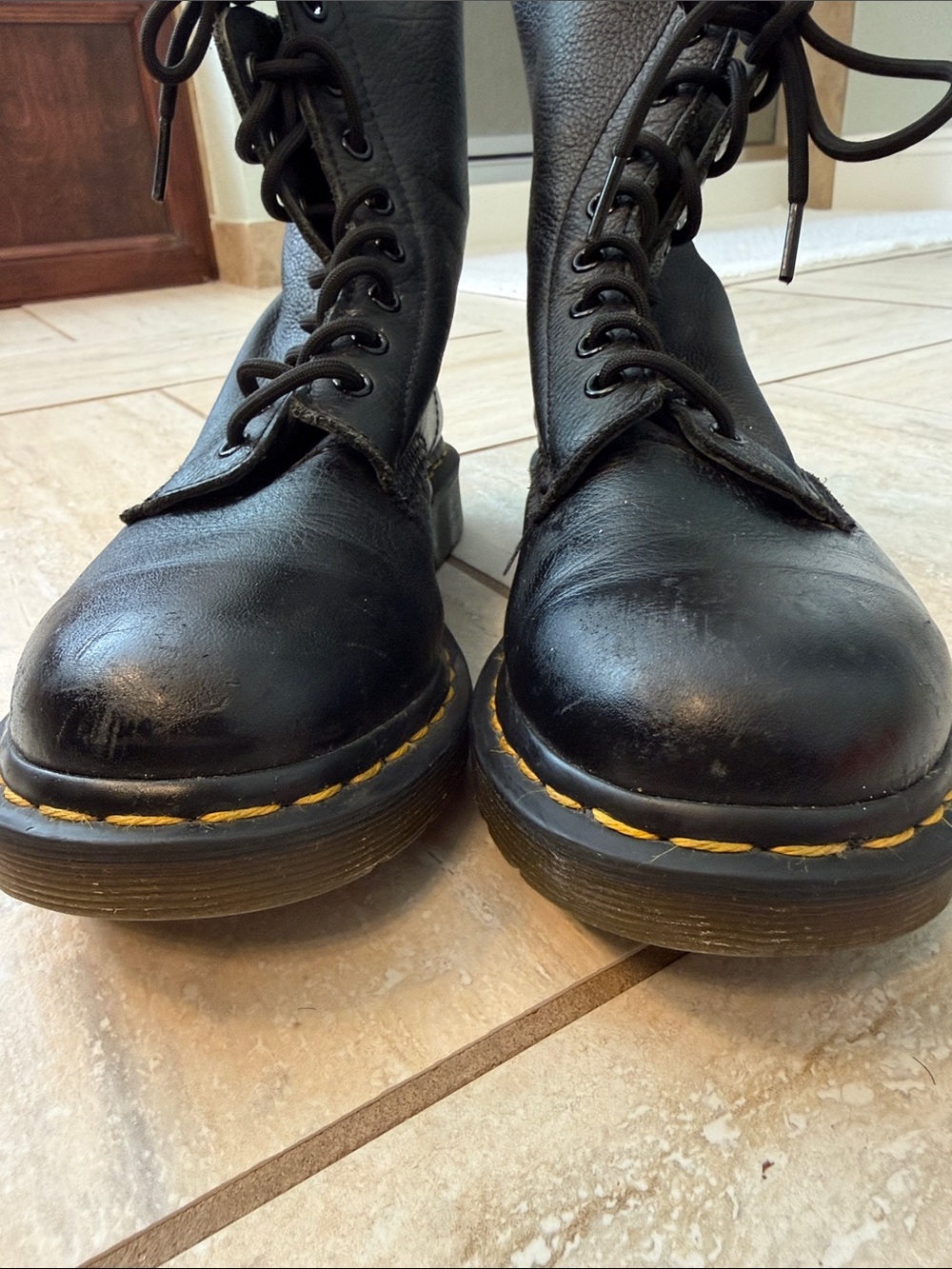 Dr. Martens Pascal Black Leather 8-Eye Lace Up Combat Boots Women’s US 8 UK 6 - Picture 6 of 16